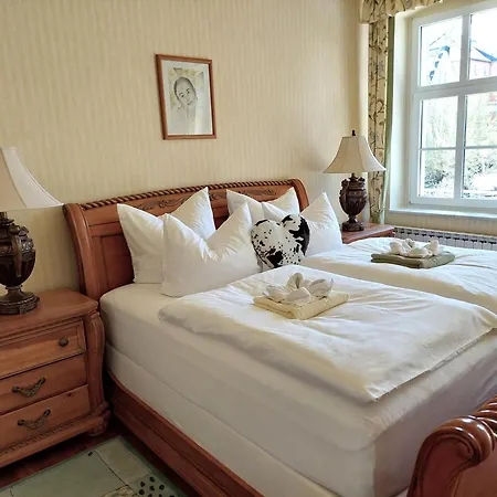 Lindenhof Apartament *